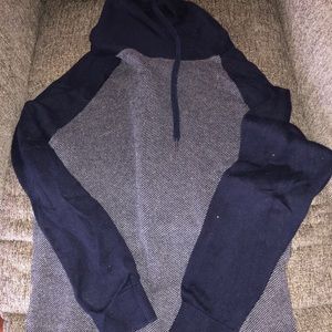 **SOLD** Navy Blue Men’s Funnel Neck sweater
